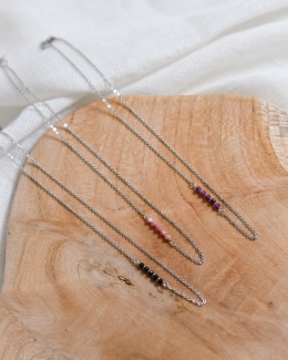 Naszyjnik z zawieszką ze stali nierdzewnej. Różowe złoto BEZ KAMIENI